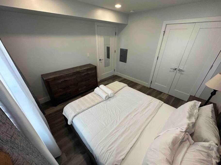 The Chic Suite - 1Br With Luxe Amenities Paterson Εξωτερικό φωτογραφία